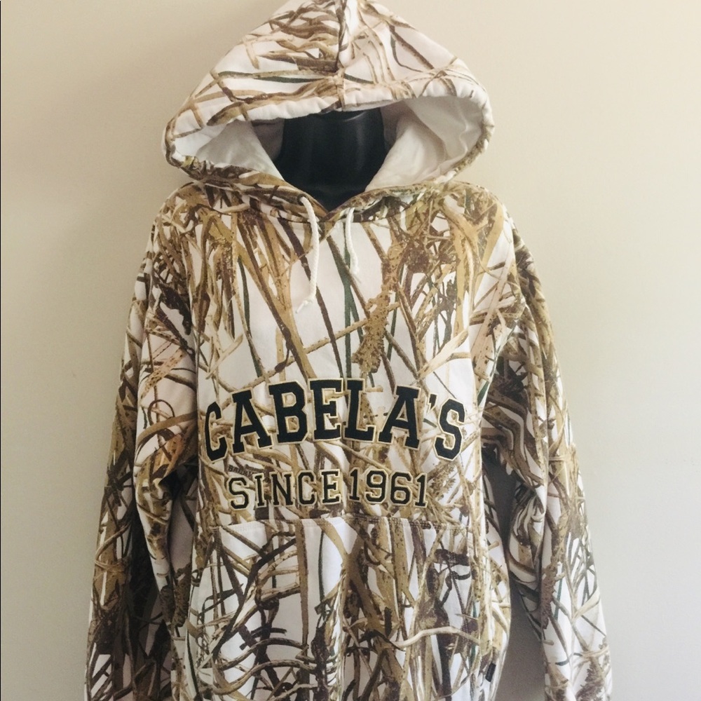 Cabela’s hoodie size medium